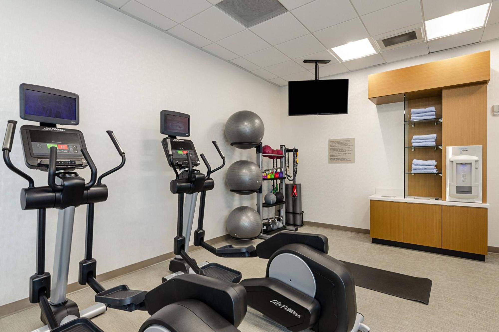 Springhill Suites By Marriott Charleston Airport & Convention Center North Charleston Bagian luar foto